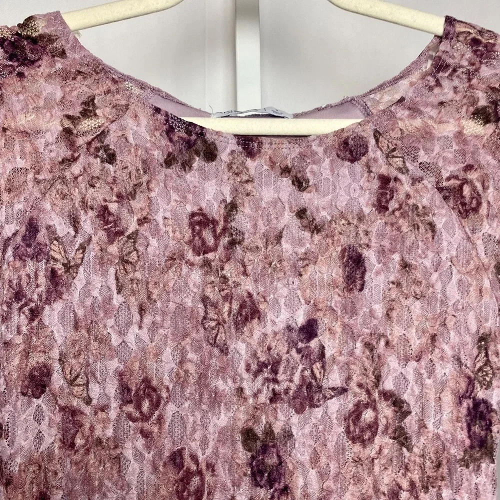 💙5/$15 Arizona Jean Company Y2K Coquette Pink Floral Butterfly Long Sleeve Small
